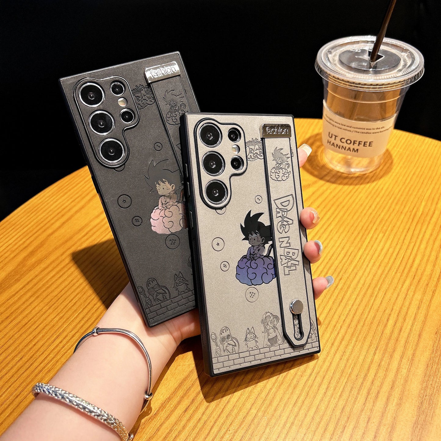 Luxury electroplate Hand rope Leather Case For Samsung S24Ultra S23Ultra S24 Plus Lens Protection Bumper Phone Cover