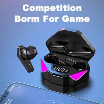 Bluetooth gaming headset with phone displaying an explosion, on a dark surface with text about synchronization.