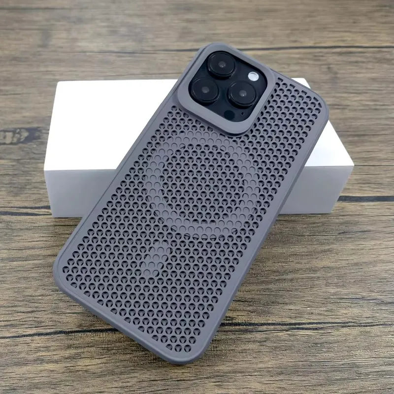 MagSafe Luxe ThermalShield Case