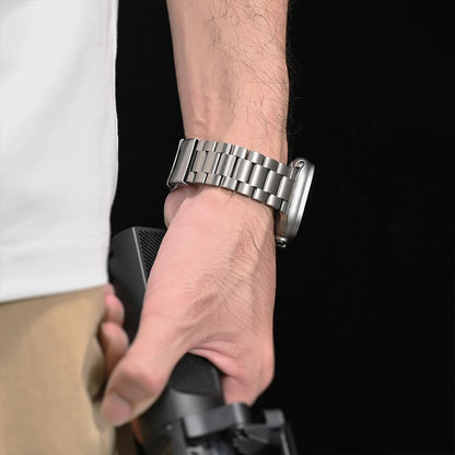 Ultra Titanium Band For Apple Watch 49mm 45mm 44mm 42mm Luxury Metal Strap For iWatch Series 9 8 7 6 5 4 SE Business Bracelet
