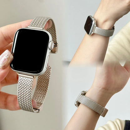 Women Metal Strap for Apple Watch Band 9 8 Ultra 49mm 7 SE 6 5 41mm 45mm 42mm 44/40/38mm Lady Gold Slim Magnetic iWatch Bracelet