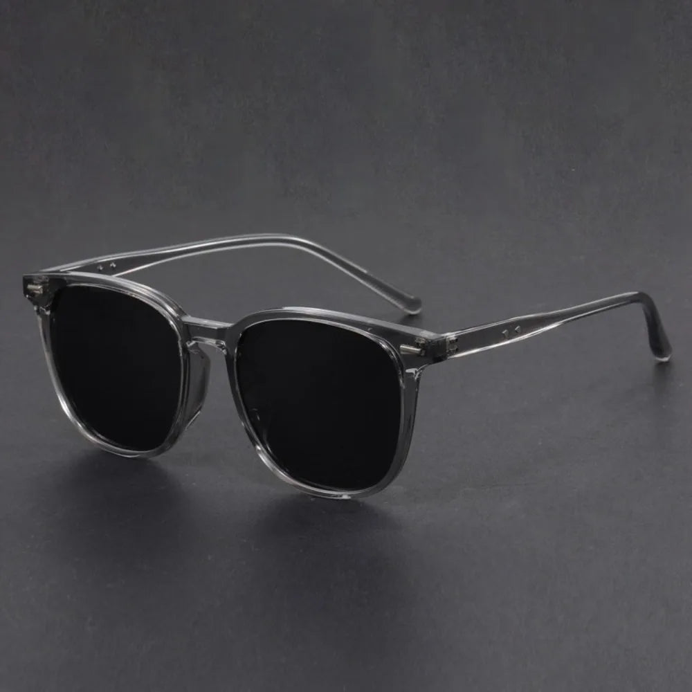 Male and female ultralight round sunglasses driving fishing UV polarized fashion glasses
