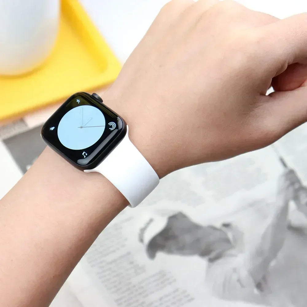 Silicone Strap For Apple Watch Band 40mm 44mm 45mm 42-38-41mm original 1:1 bracelet iwatch series 8 7 se 3 4 5 6 9 ultra 2 49mm